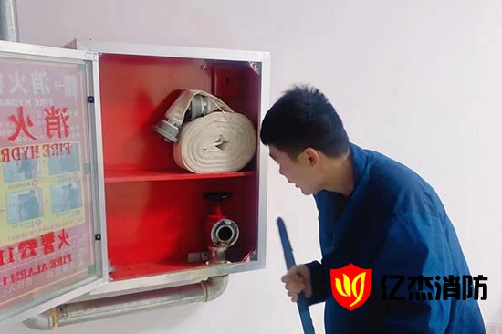 超市消防维保不可忽视：发现隐患及时处理，让消防安全无忧